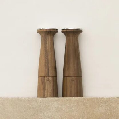 T&G Salt Mill, Oblique, Walnut, 205mm - Image 7